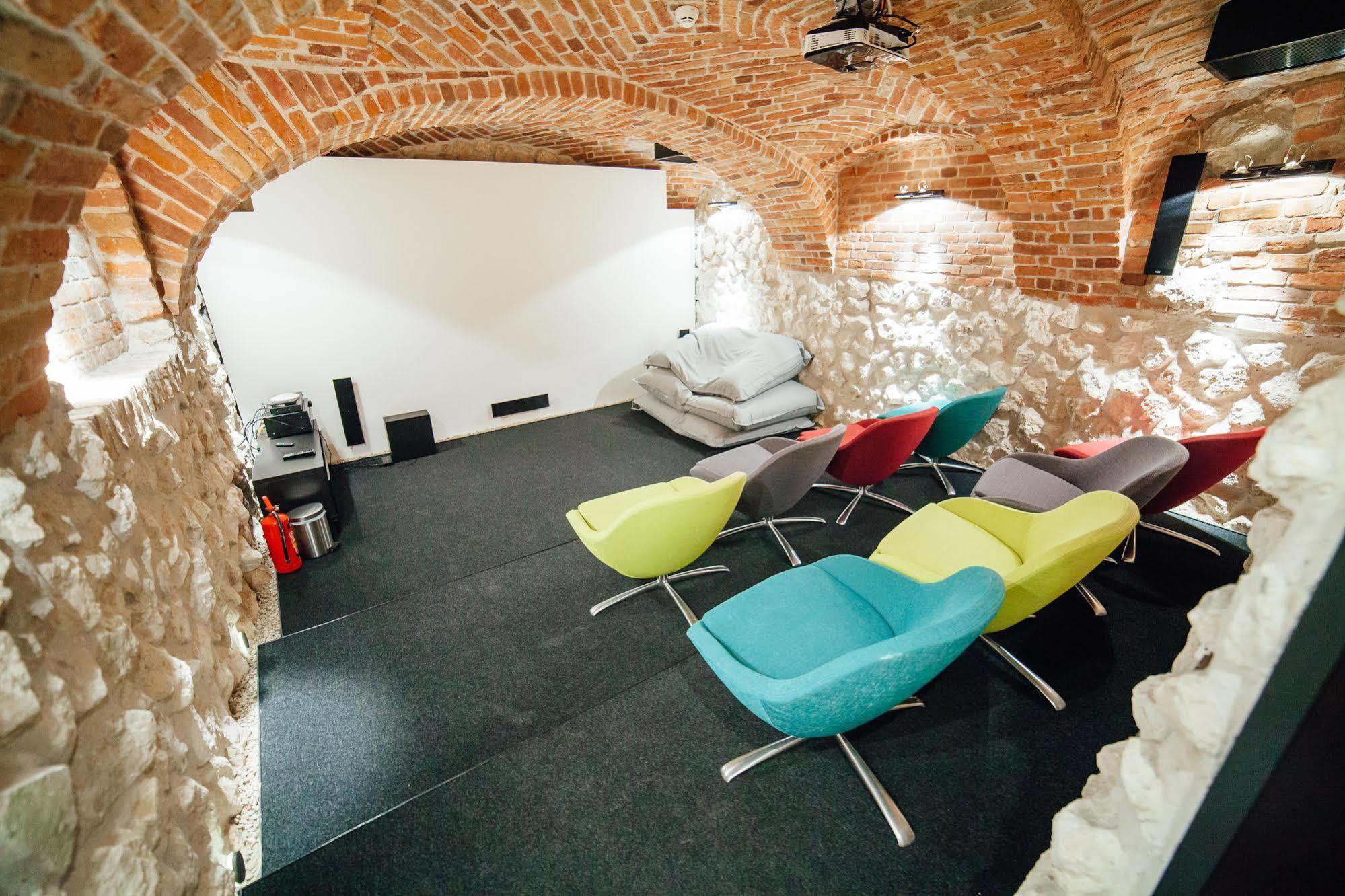 Modern Apartment By Wawel Castle Красков Екстериор снимка